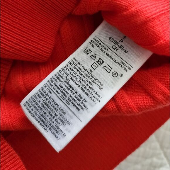 Banana Republic 100% merino wool long sleeve crewneck sweater - Picture 8 of 8